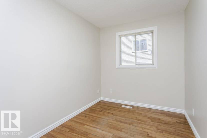 14304 32 ST NW — photo 25 of 40