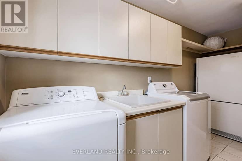 173 Thompson Drive — photo 7 of 32
