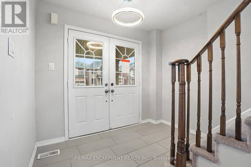 7774 Buckeye Crescent, Niagara Falls, photo 4