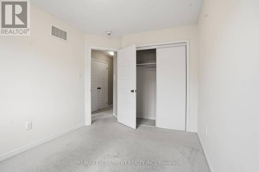 7774 Buckeye Crescent — photo 16 of 27