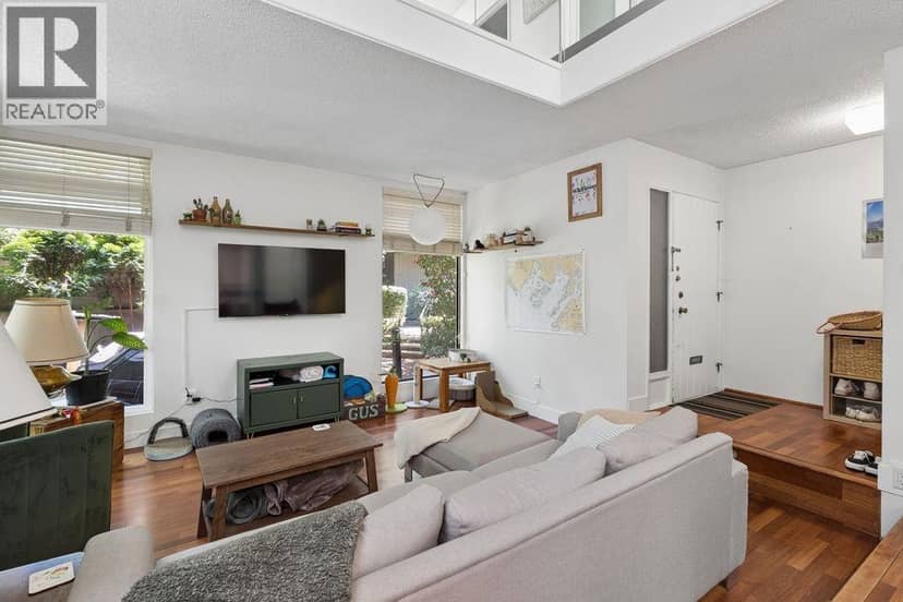 4430 YEW STREET, Vancouver, photo 3