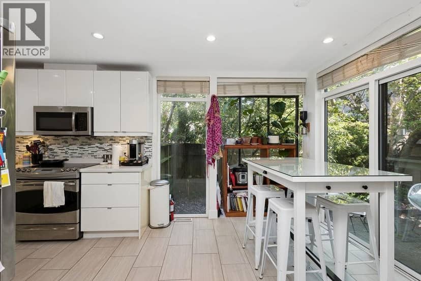 4430 YEW STREET, Vancouver, photo 4