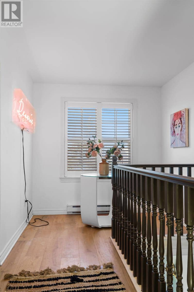 167 BAYVIEW Drive — photo 18 of 39