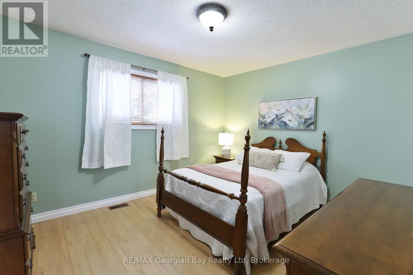 32 Bonaventure Place — photo 13 of 40