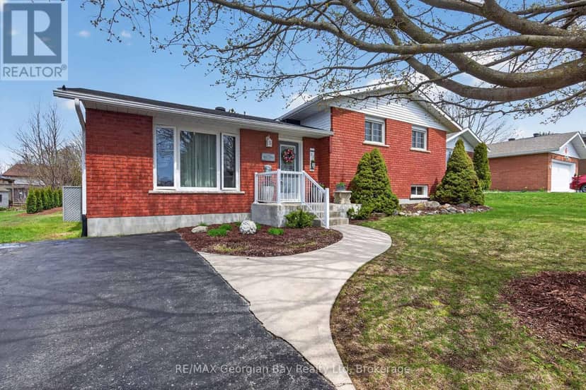 32 Bonaventure Place — photo 2 of 40