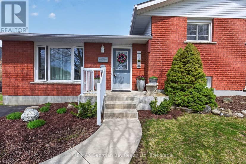 32 Bonaventure Place — photo 3 of 40