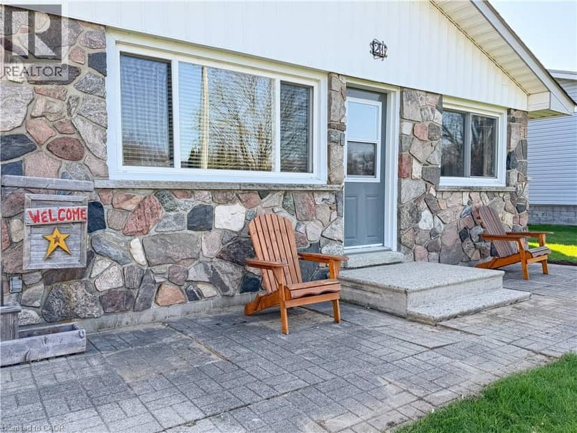 21 POPLAR Road, Long Point, photo 4