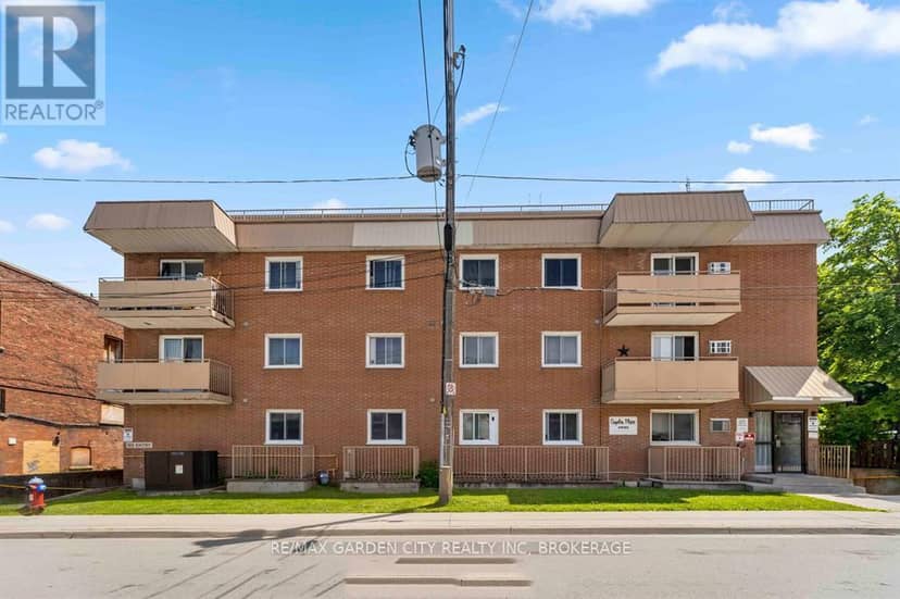 202 - 4692 Crysler Avenue, Niagara Falls, photo 2