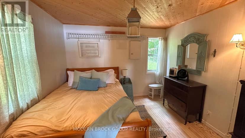 94 Graham Lake Road — photo 10 of 15