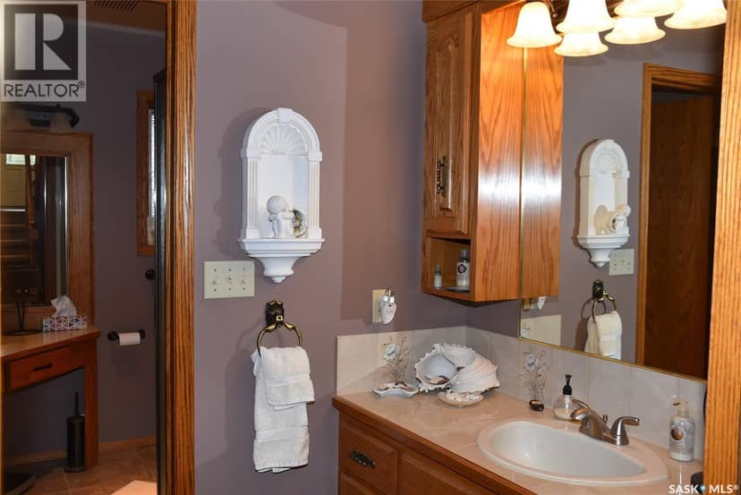 50 Pasqua Lake ROAD — photo 31 of 40