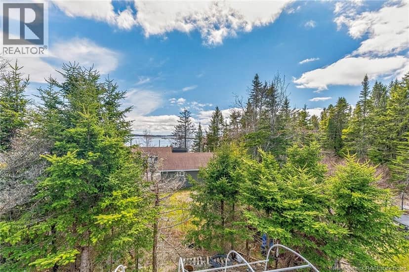 10 Stanley Oliver Road — photo 39 of 40