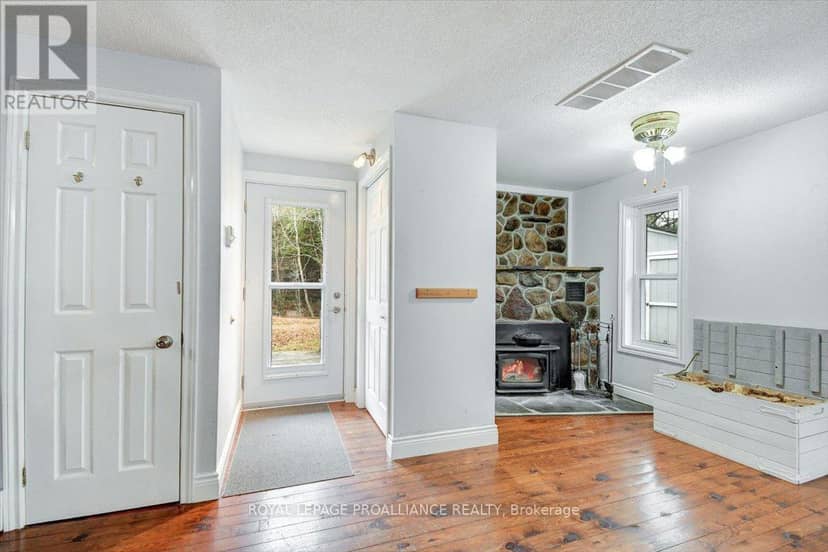 1407 Spooks Bay Lane — photo 2 of 40