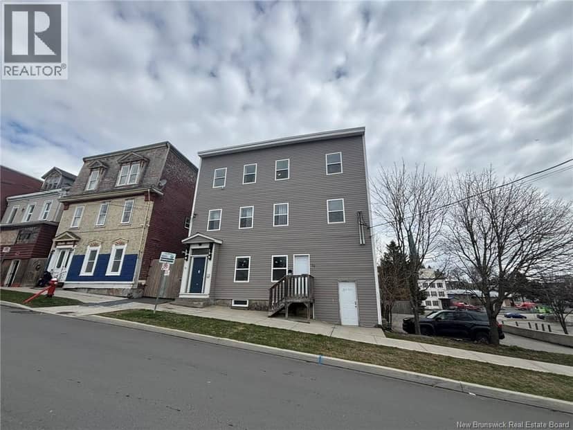 31-33 Peters Street — photo 5 of 40