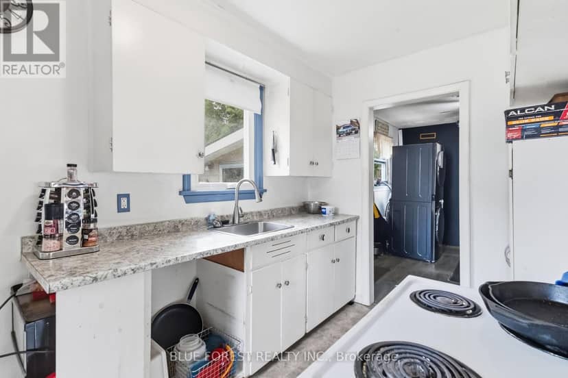 1376 Kostis Avenue — photo 15 of 34