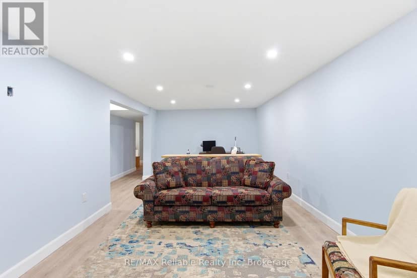 313 Krohmer Drive — photo 32 of 40