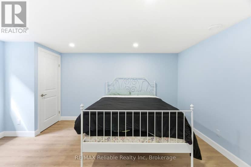 313 Krohmer Drive — photo 34 of 40