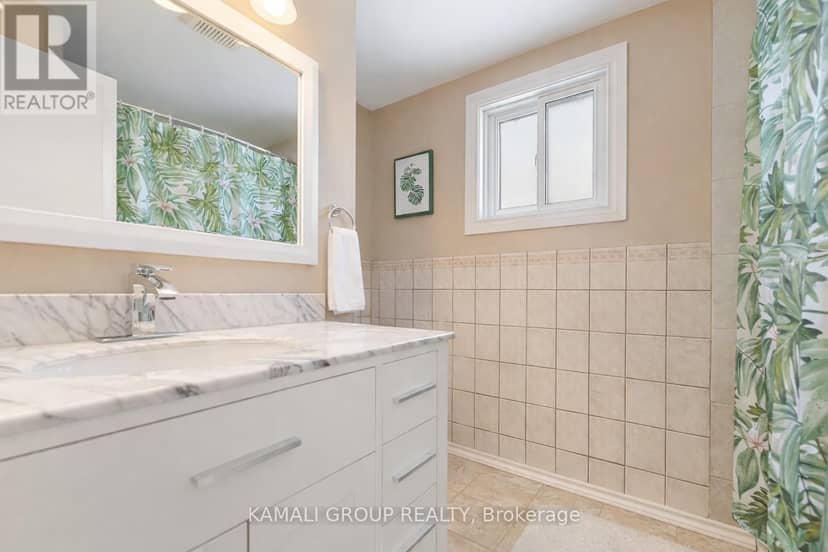 582 Lakeview Avenue — photo 14 of 22