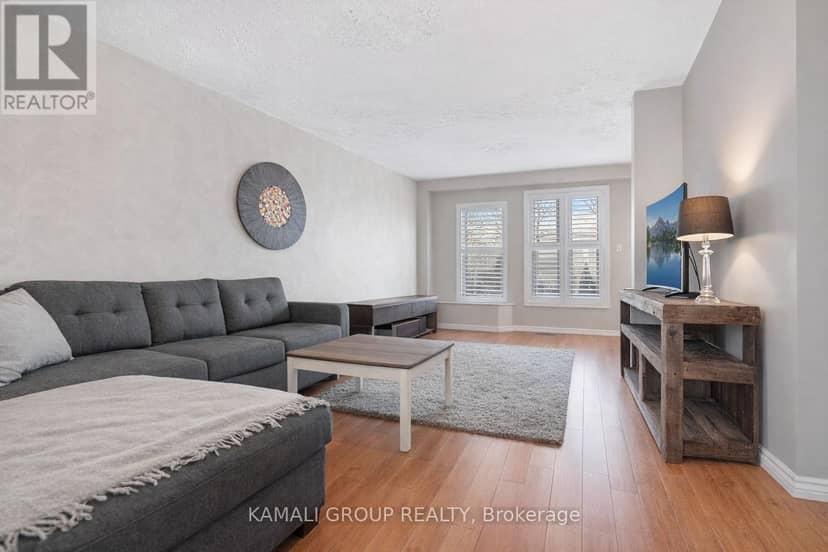 582 Lakeview Avenue — photo 5 of 22