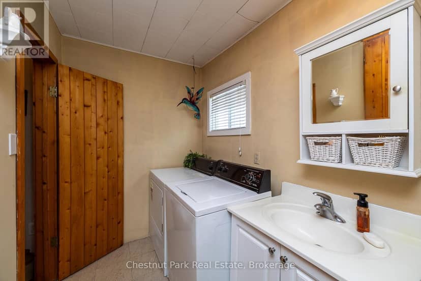 187 Warner Bay Road — photo 25 of 40