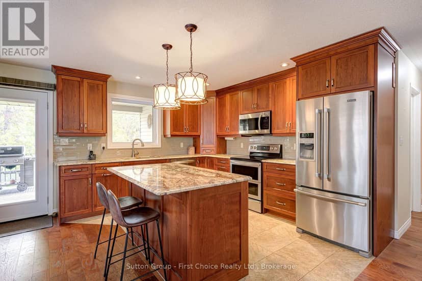 19 Eleanor Street — photo 14 of 40