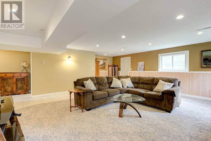 19 Eleanor Street — photo 31 of 40