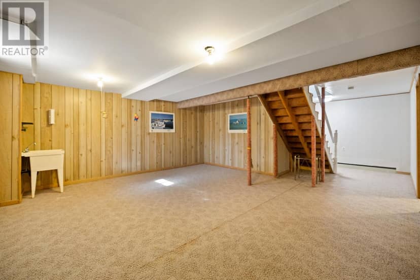 633 Queen Street — photo 38 of 40