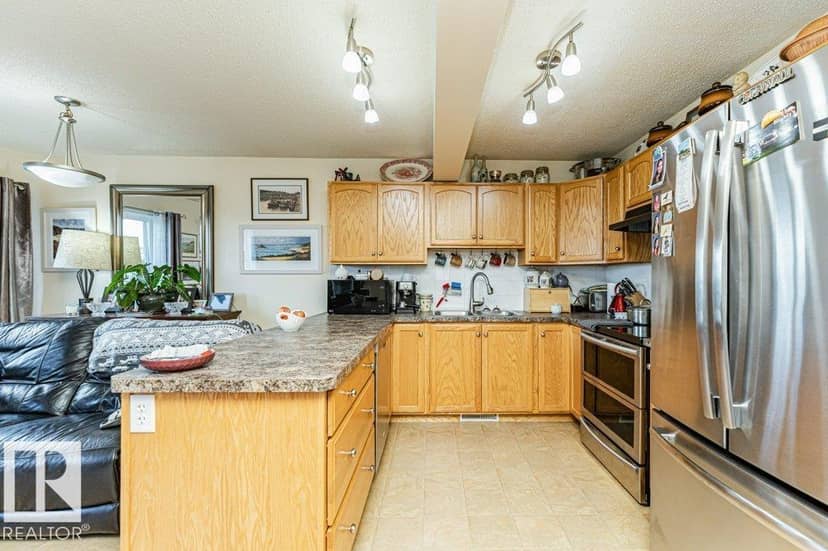 22 Reed Co — photo 21 of 40