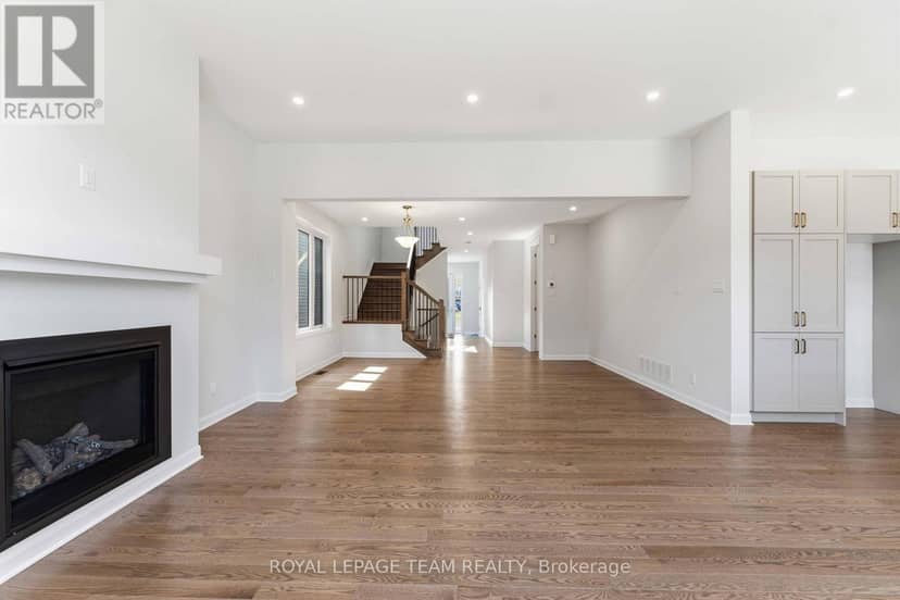 2026 Wanderer Avenue — photo 6 of 35