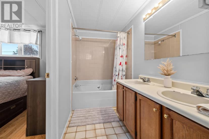 88 Mariner Drive — photo 24 of 27