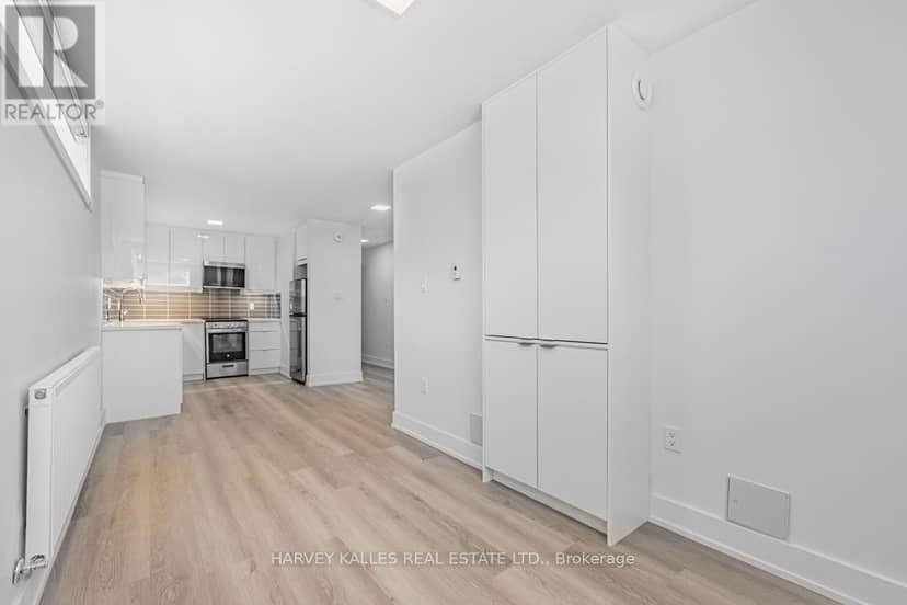 18 Cavell Avenue — photo 16 of 29