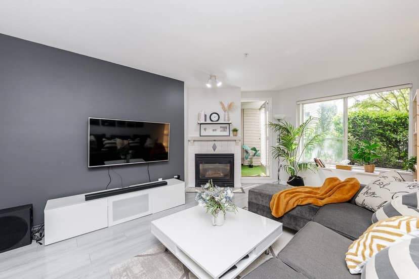 101 5765 GLOVER ROAD, Langley, photo 2