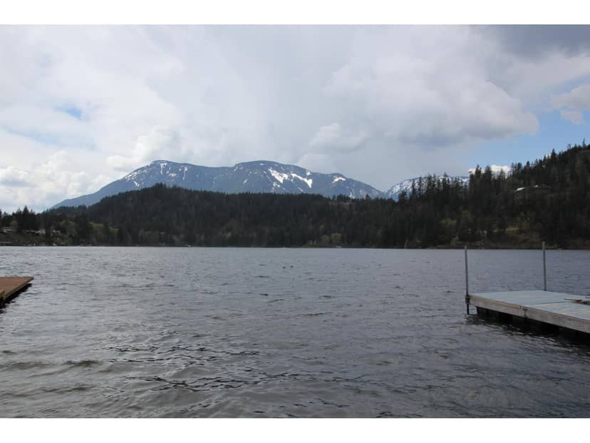 66555 KERELUK ROAD, Kawkawa Lake, Hope, photo 2