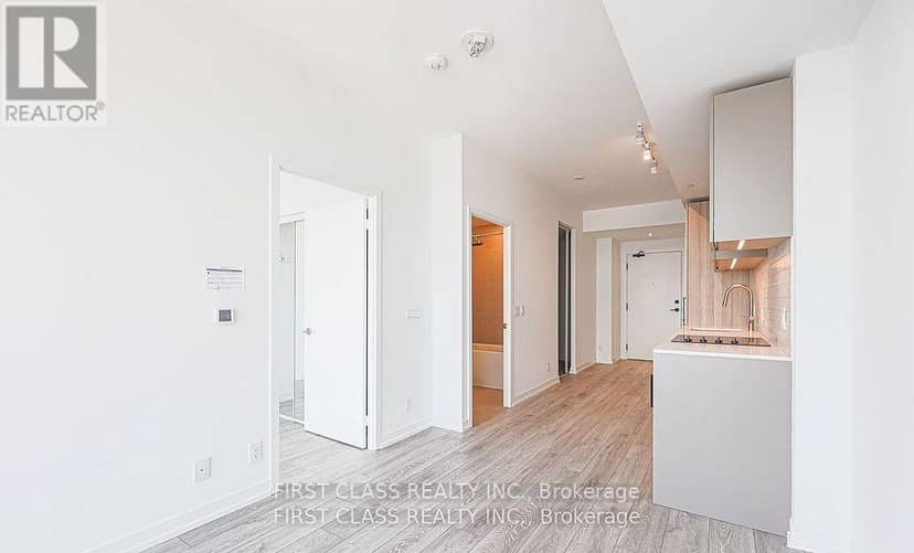 3215 - 55 Mercer Street — photo 5 of 10