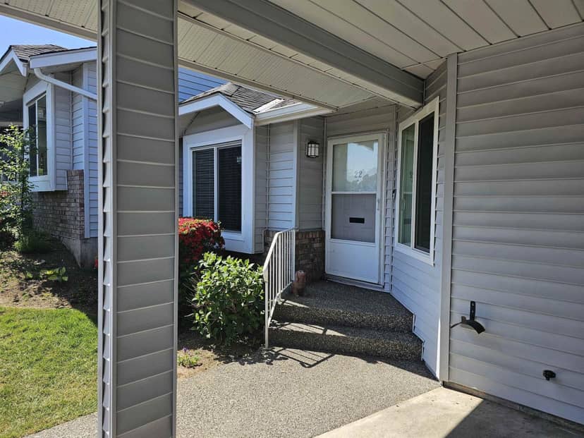 22 2989 TRAFALGAR STREET, Abbotsford