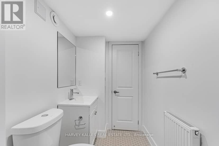 18 Cavell Avenue — photo 22 of 26