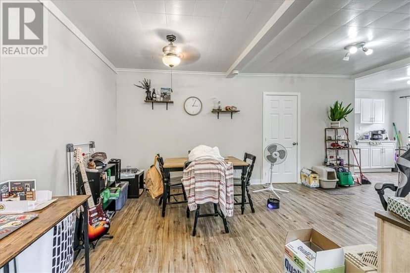 1471-1477 Paris Street — photo 17 of 40