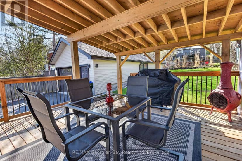 641 Bay Street — photo 25 of 39
