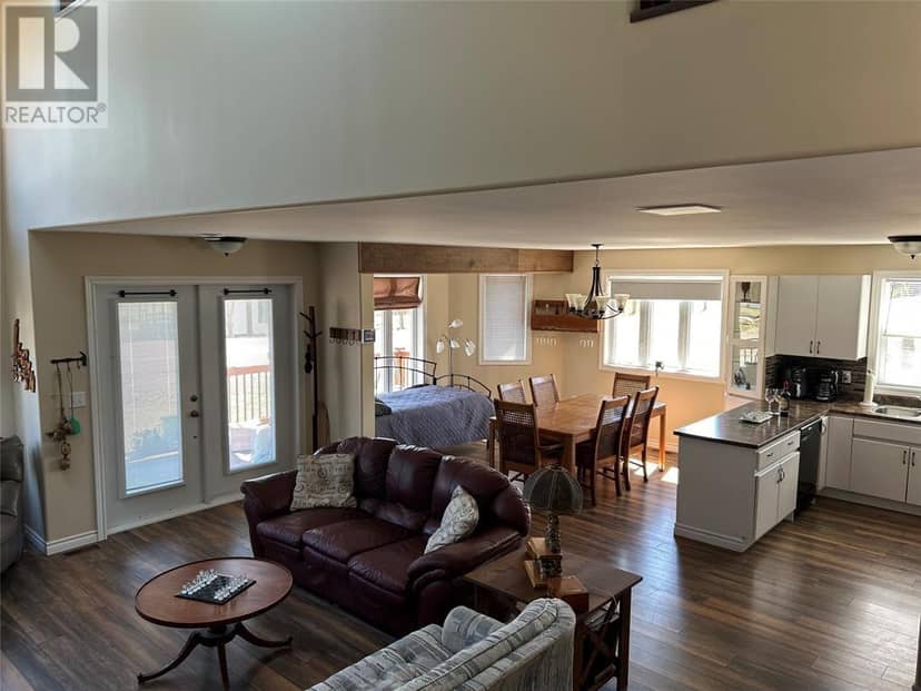 85 Main Road, Woody Point, photo 7