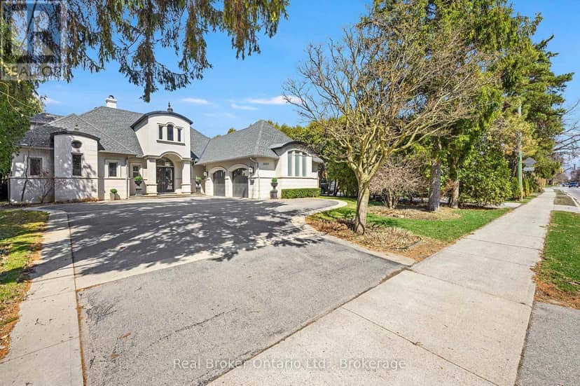 4507 Lakeshore Road — photo 3 of 40