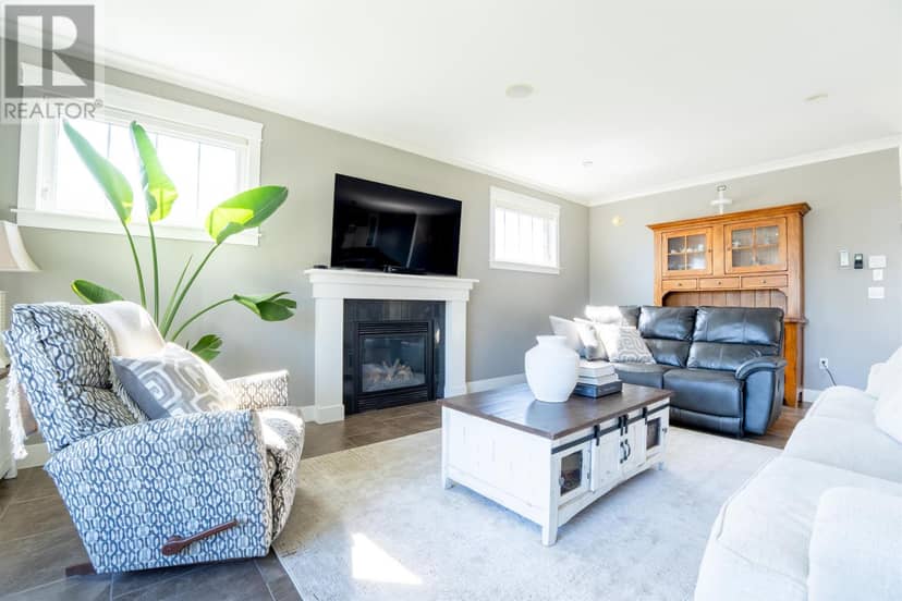 59 GARDINER Drive — photo 11 of 40