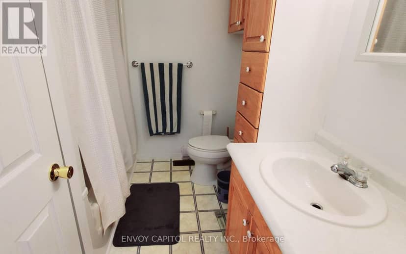 2303 Thurstonia Road — photo 13 of 27