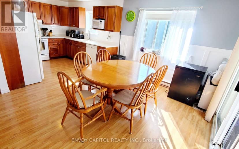 2303 Thurstonia Road — photo 2 of 27