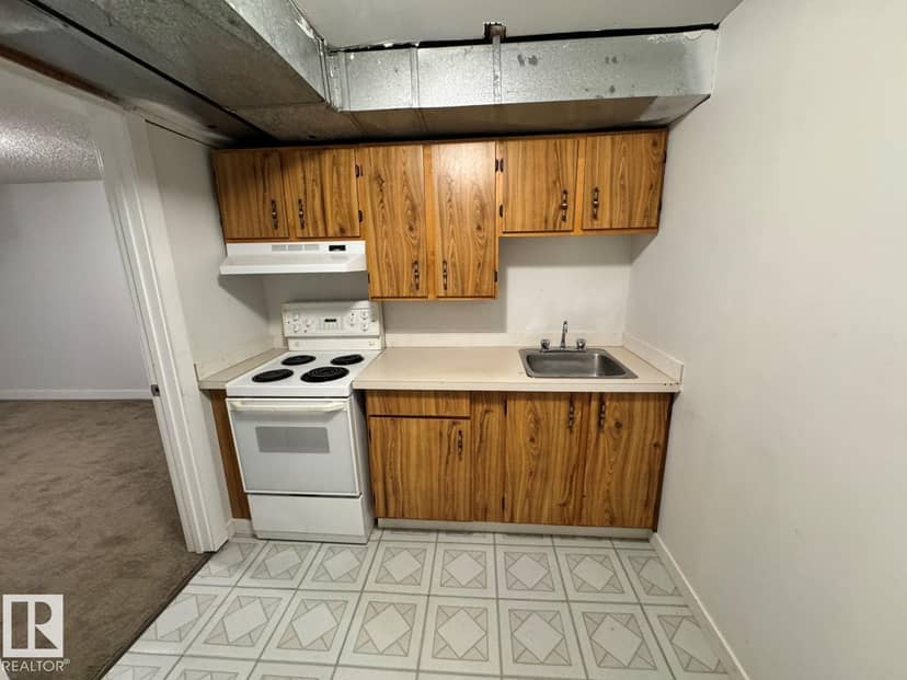 18404 66 AV NW — photo 25 of 31