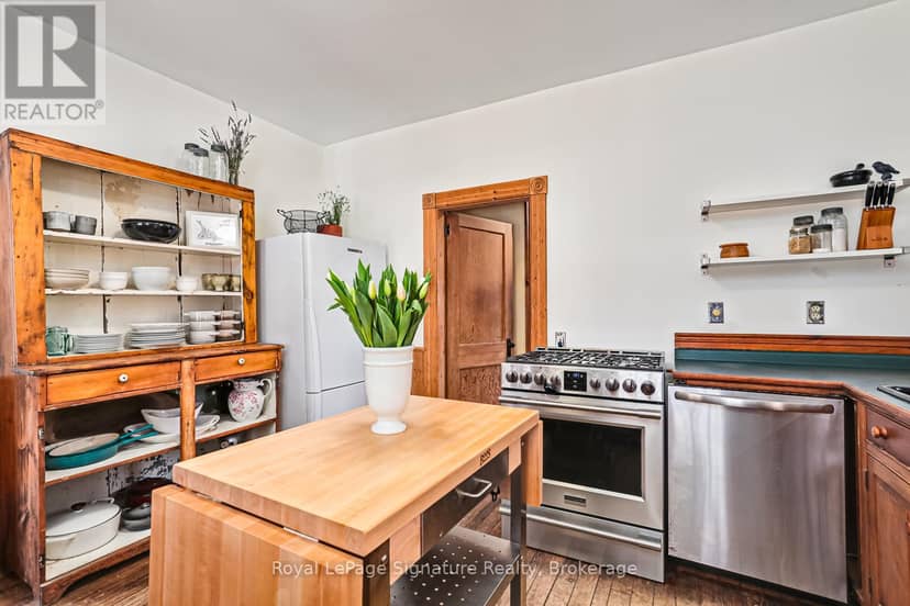 155 Clark Street — photo 10 of 26