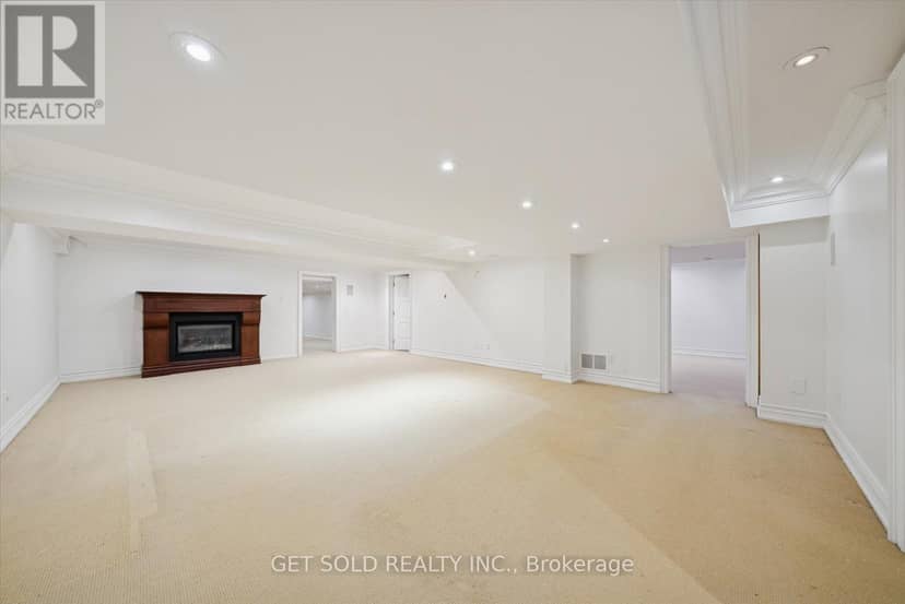 1701 Birchwood Drive — photo 32 of 40