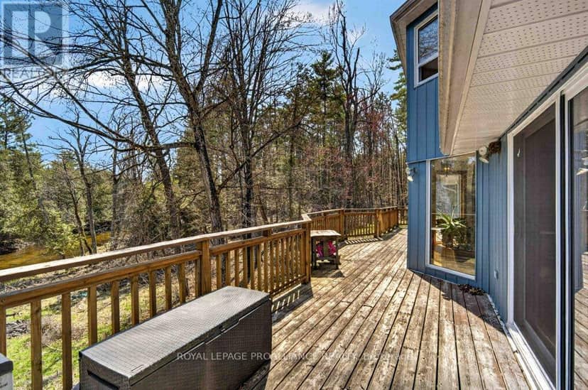 2406 Northeys Bay Road — photo 36 of 40