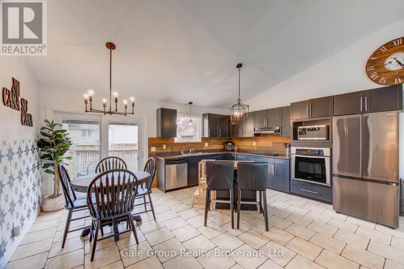 222 Caverly Road S — photo 4 of 29