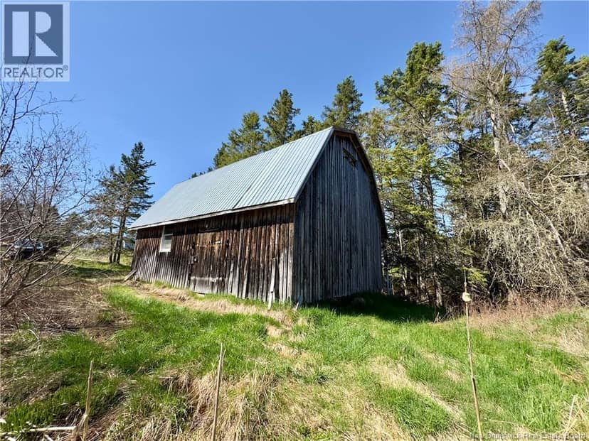 Lot Route 935 — photo 8 of 11