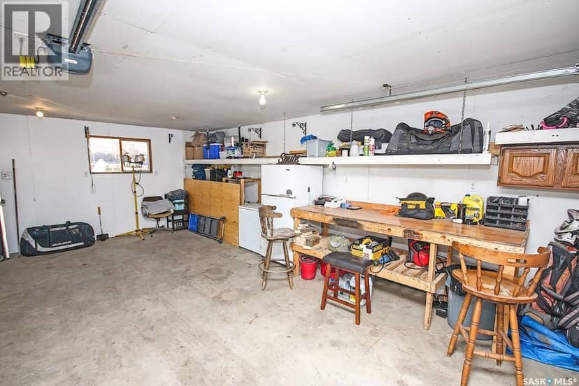 646 Albert STREET — photo 33 of 35