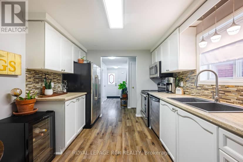 364 Adams Court — photo 10 of 35